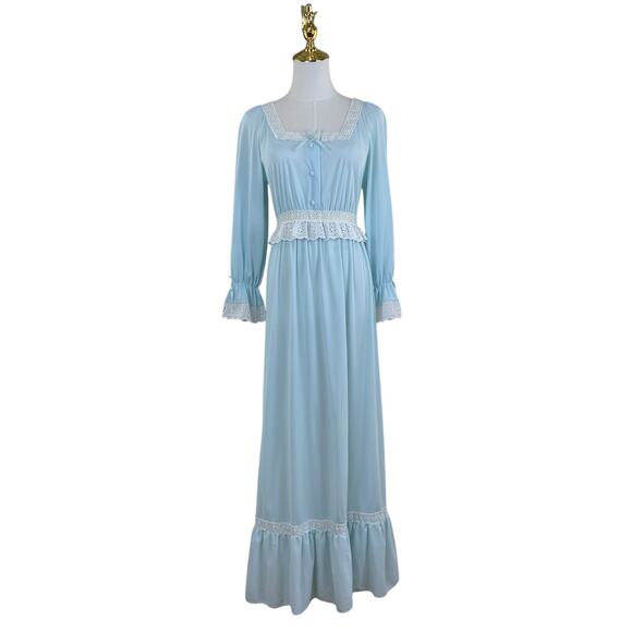 Vintage 70s SEARS Pastel Blue Nylon Eyelet Lace Trim Maxi Nightgown Size S - Picture 2 of 15